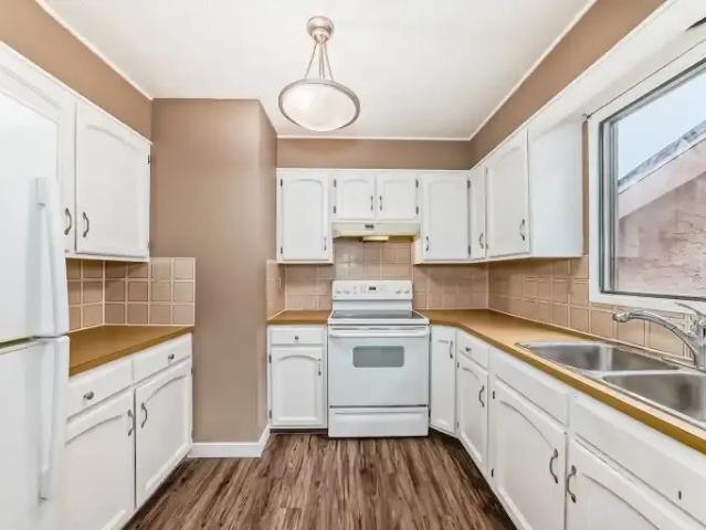 Apartment 2 Bedroom For Rent Calgary AB 1500 ES103694981