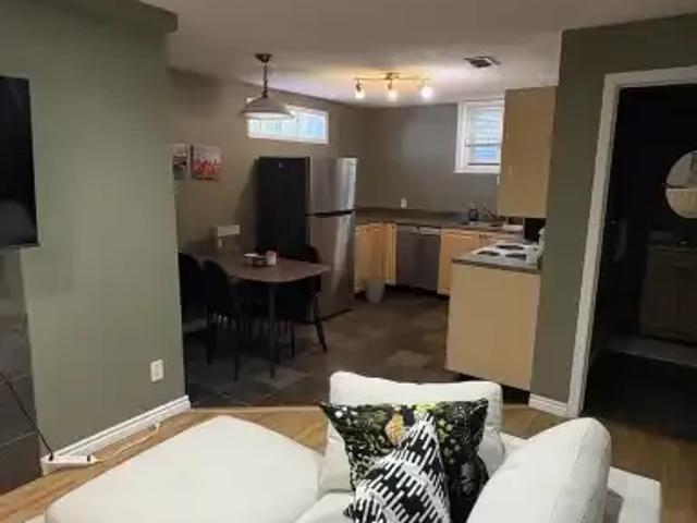 Apartment 2 Bedroom For Rent Calgary AB 1650 ELS102629466