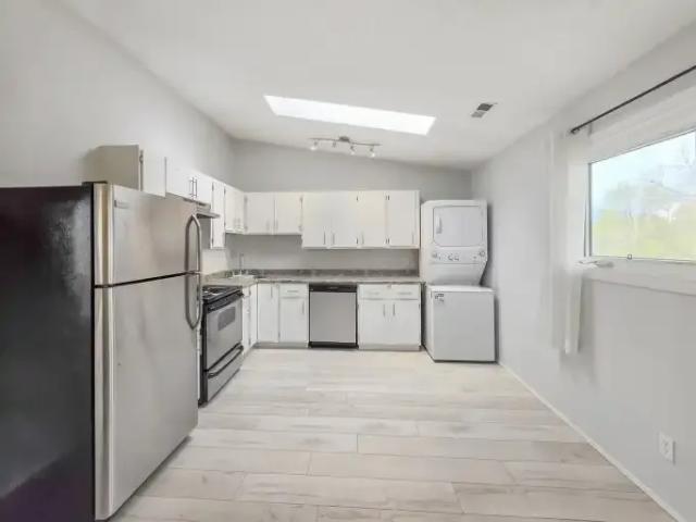 Apartment 2 Bedroom For Rent Calgary AB 1650 ES102715357