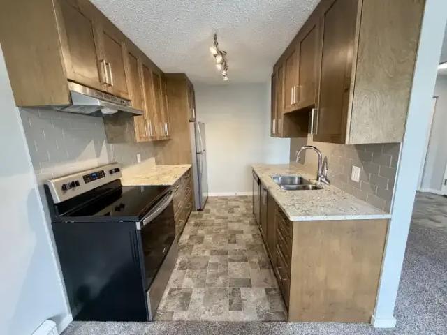 Apartment 2 Bedroom For Rent Calgary AB 1600 ELS102658381