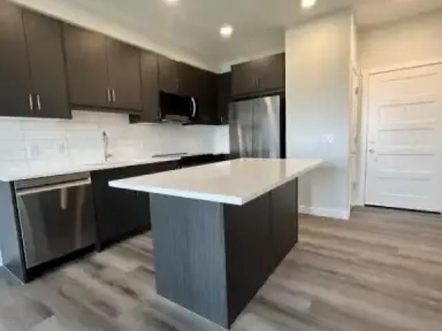 Apartment 2 Bedroom For Rent Calgary AB 1800 ES102578428