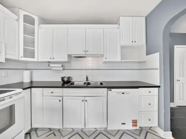 Apartment 2 Bedroom For Rent Calgary AB 2200 ES104000146