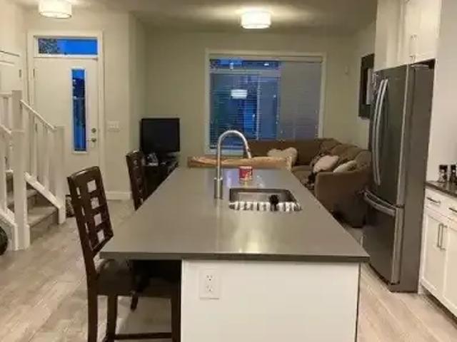 Apartment 2 Bedroom For Rent Calgary AB 2400 ES103695111