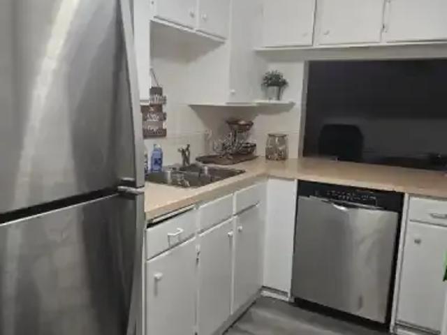 Apartment 2 Bedroom For Rent Calgary AB 800 ELS102845858