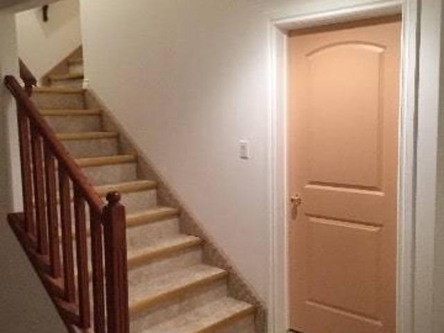 Apartment 2 Bedroom For Rent Camrose AB 1300 ES103694001