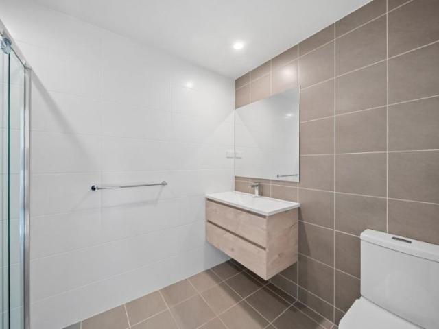 Apartment 2 Bedroom For Rent COOMBS ACT ES104947975