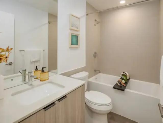 Apartment 2 Bedroom For Rent Coquitlam BC 3050 ES101909966