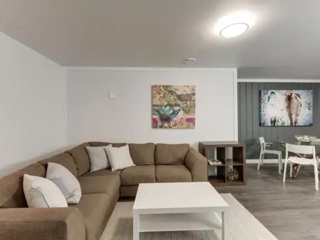 Apartment 2 Bedroom For Rent Edmonton AB 1400 ES102467903