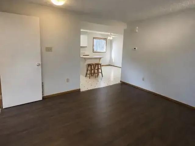 Apartment 2 Bedroom For Rent Edmonton AB 1425 ES104322287