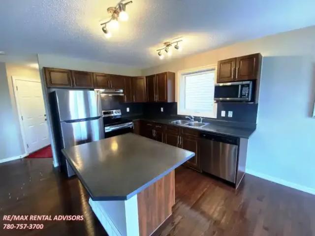Apartment 2 Bedroom For Rent Edmonton AB 1975 ES103367906
