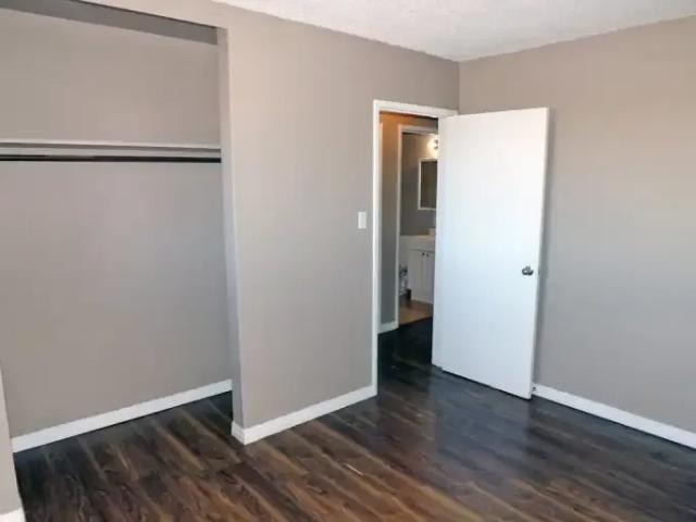 Apartment 2 Bedroom For Rent Edmonton AB 1079 ES102338645