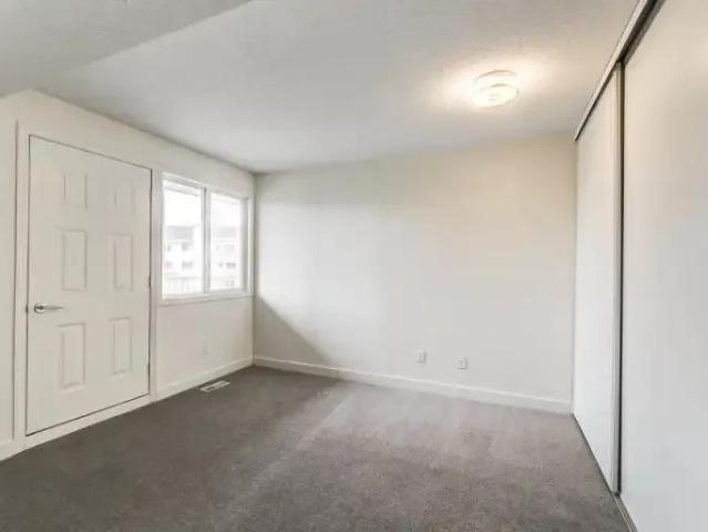 Apartment 2 Bedroom For Rent Edmonton AB 1369 ES102951074