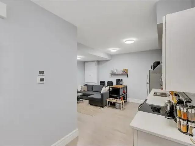 Apartment 2 Bedroom For Rent Edmonton AB 2000 ES102715382