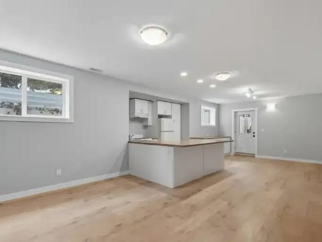 Apartment 2 Bedroom For Rent Edmonton AB 2000 ES104985601