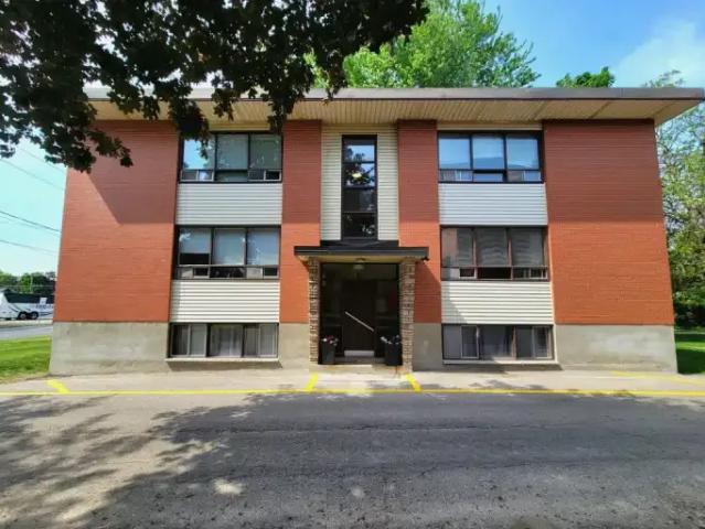Apartment 2 Bedroom For Rent Guelph ON 1870 ES101826435