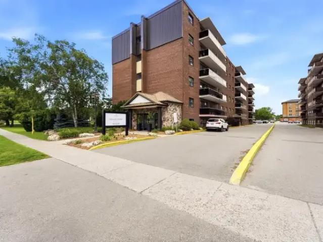 Apartment 2 Bedroom For Rent Guelph ON 2035 ES104710394