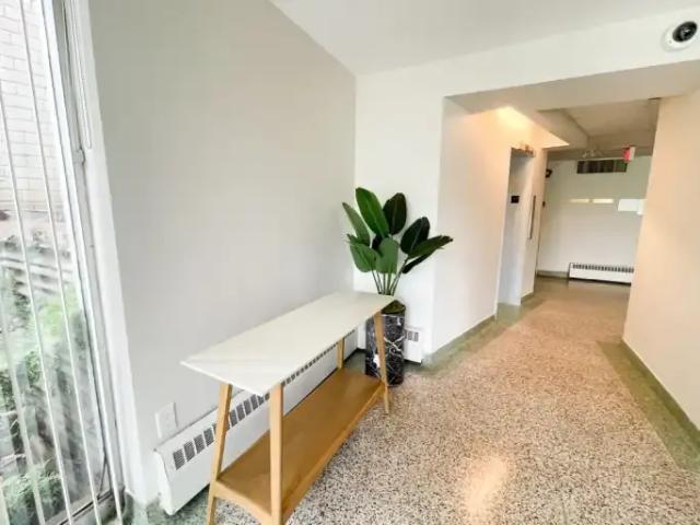 Apartment 2 Bedroom For Rent Guelph ON 2095 ES104887337