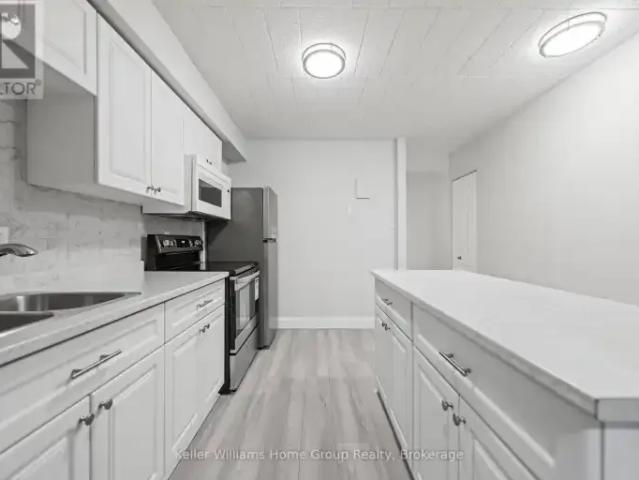 Apartment 2 Bedroom For Rent Guelph ON 2200 ELS102518847