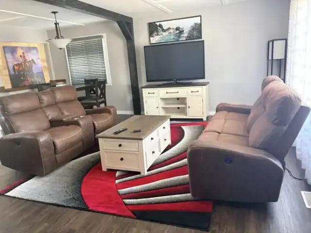 Apartment 2 Bedroom For Rent Grande Prairie AB 1800 ES102658567