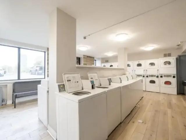 Apartment 2 Bedroom For Rent Hamilton ON 1600 ELS99751886