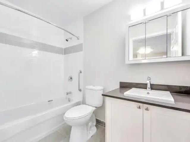 Apartment 2 Bedroom For Rent Hamilton ON 1950 ES102845336