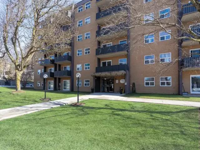 Apartment 2 Bedroom For Rent Hanover ON 1825 ES103610667