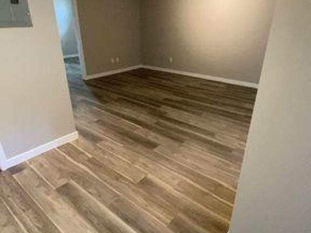 Apartment 2 Bedroom For Rent Kamloops BC 1800 ES105166876