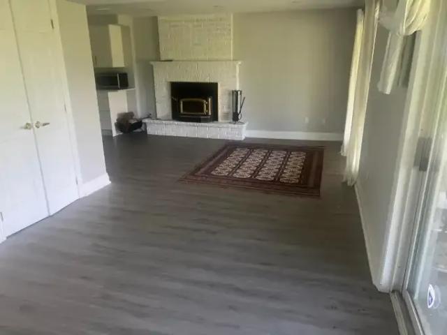 Apartment 2 Bedroom For Rent King City ON 1900 ES105198407