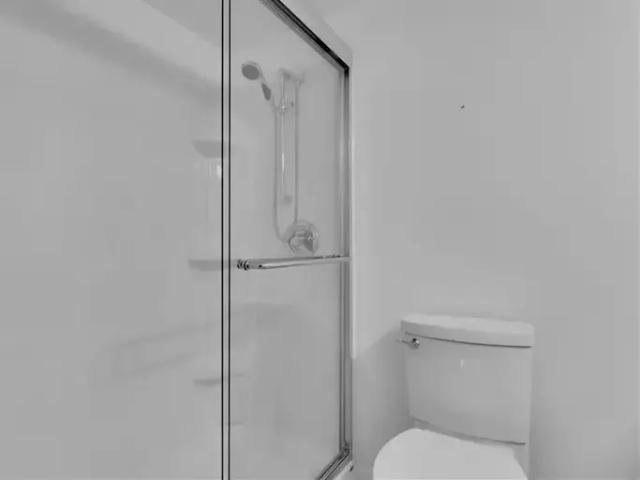 Apartment 2 Bedroom For Rent Kingston ON 1600 ES102752301