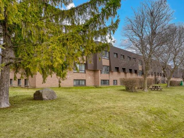 Apartment 2 Bedroom For Rent Kingston ON 1855 ES87054870