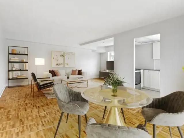 Apartment 2 Bedroom For Rent Kingston ON 2219 ES104875684