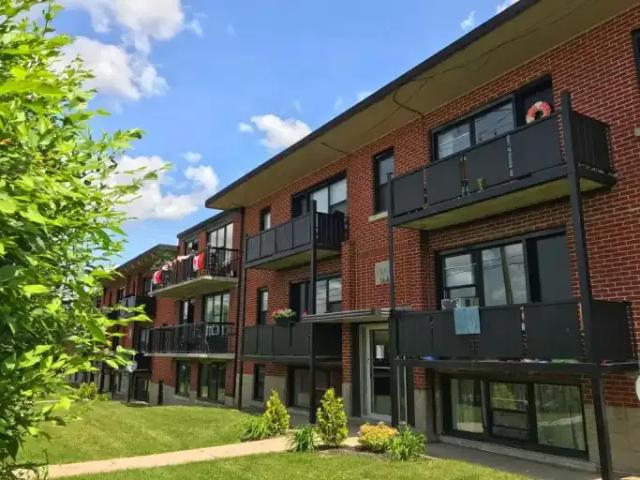 Apartment 2 Bedroom For Rent Kitchener ON 1699 ES100975948