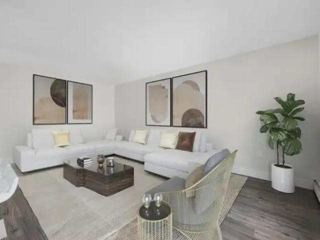 Apartment 2 Bedroom For Rent Kitchener ON 2046 ES101825632