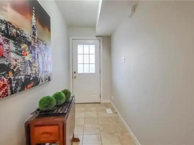 Apartment 2 Bedroom For Rent Kitchener ON 2195 ES105048076