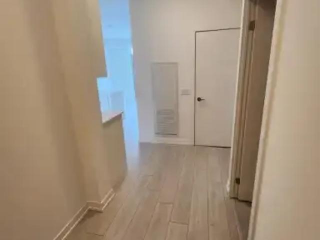 Apartment 2 Bedroom For Rent Kitchener ON 2300 ES102339161