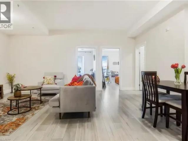 Apartment 2 Bedroom For Rent Kitchener ON 2300 ES99505746
