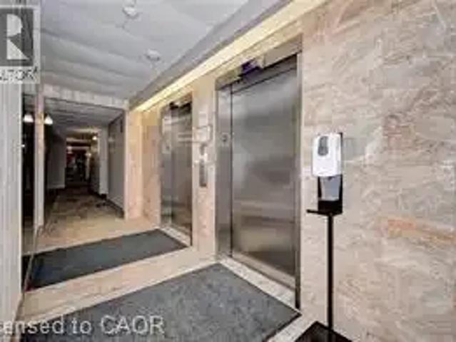Apartment 2 Bedroom For Rent Kitchener ON 2400 ES103380040