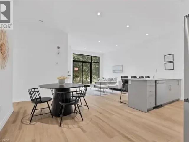 Apartment 2 Bedroom For Rent Kitchener ON 2550 ES103740026