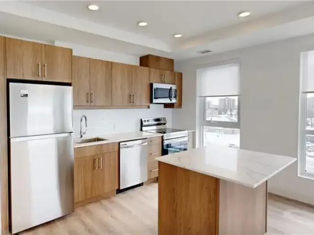 Apartment 2 Bedroom For Rent Kitchener ON 2550 ES103879570