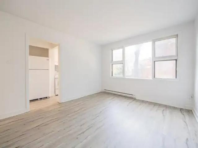 Apartment 2 Bedroom For Rent Lachine QC 1450 ES103568796