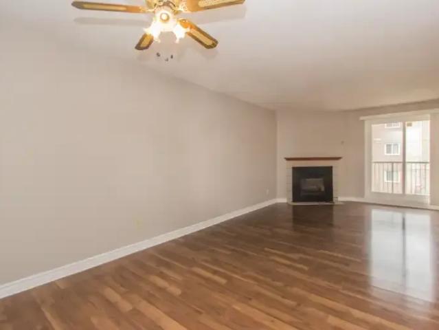 Apartment 2 Bedroom For Rent London ON 1695 ES96715012