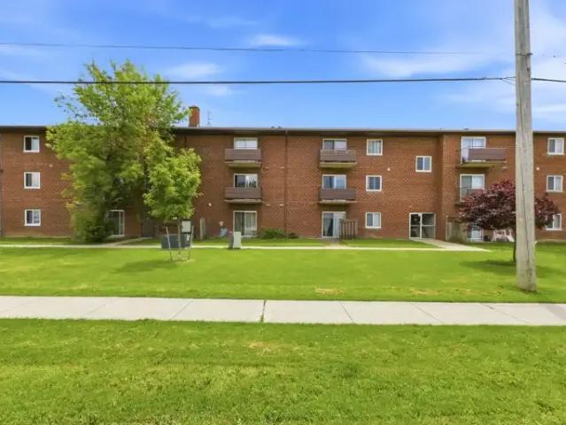 Apartment 2 Bedroom For Rent London ON 1755 ES104680498