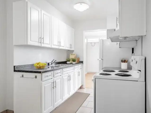 Apartment 2 Bedroom For Rent London ON 1750 ES103151406