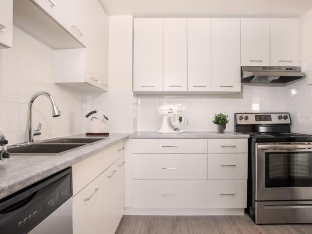 Apartment 2 Bedroom For Rent London ON 1829 ES96907925