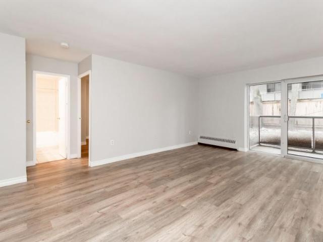 Apartment 2 Bedroom For Rent London ON 2005 ELS98663421