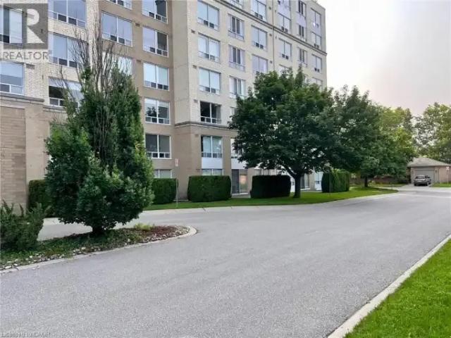 Apartment 2 Bedroom For Rent London ON 2000 ES104257384