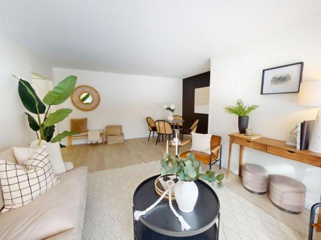 Apartment 2 Bedroom For Rent London ON 2049 ES98314568