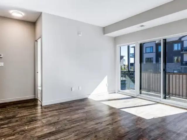 Apartment 2 Bedroom For Rent London ON 2050 ES95425446