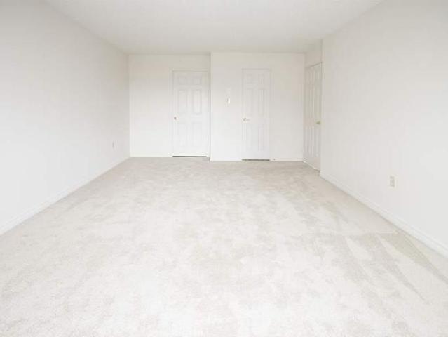 Apartment 2 Bedroom For Rent London ON 2143 ES95486463