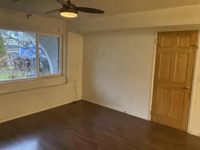 Apartment 2 Bedroom For Rent Port Coquitlam BC 1525 ES104940927